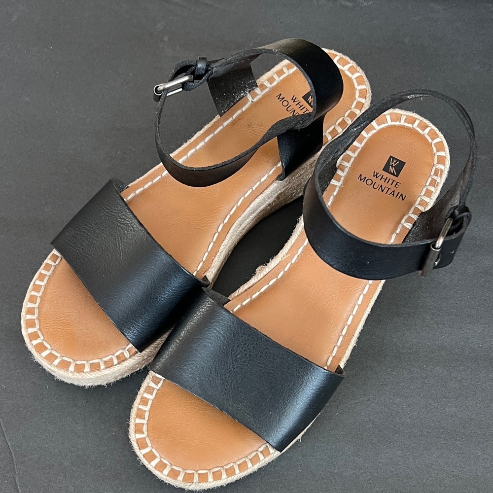 White Mountain Vegan Black Leather and Tan Women's Sandals